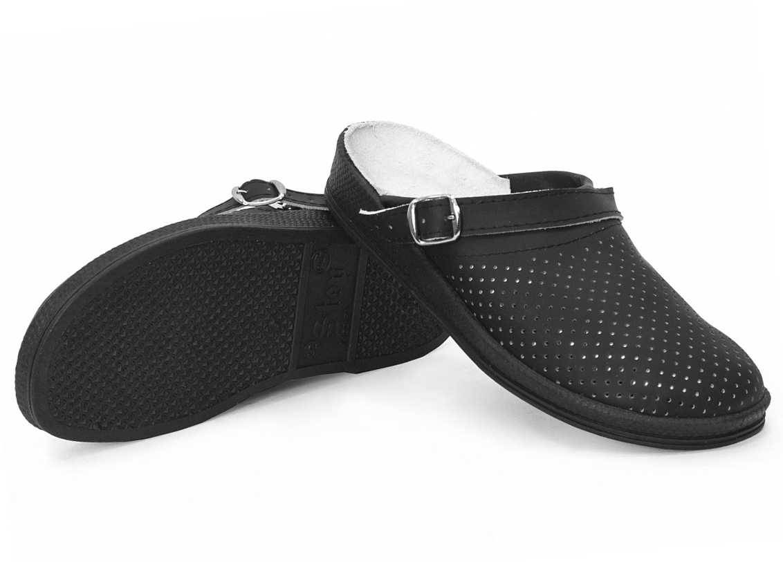 Что такое сабо Сабо – это обувь изготовленная на деревянной, пластиковой и полиуретановой, массивной подошве, которая идет без задника Модели В мире