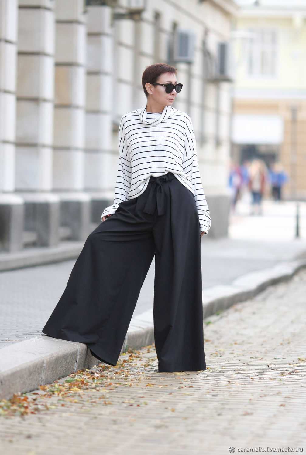 С чем носить белые джинсы женские: стильные образы