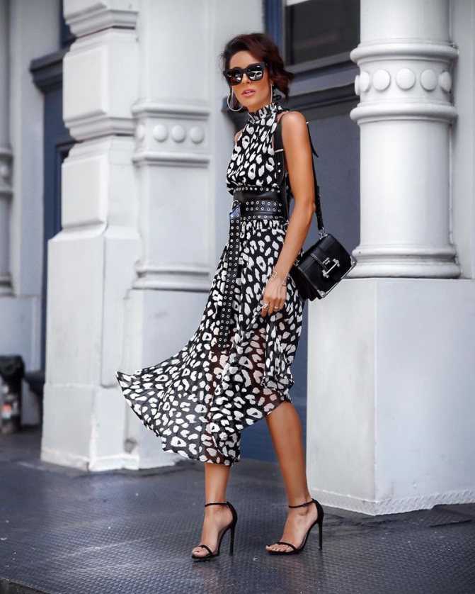 Самые красивые черные платья 2021 года фото модные фасоны
