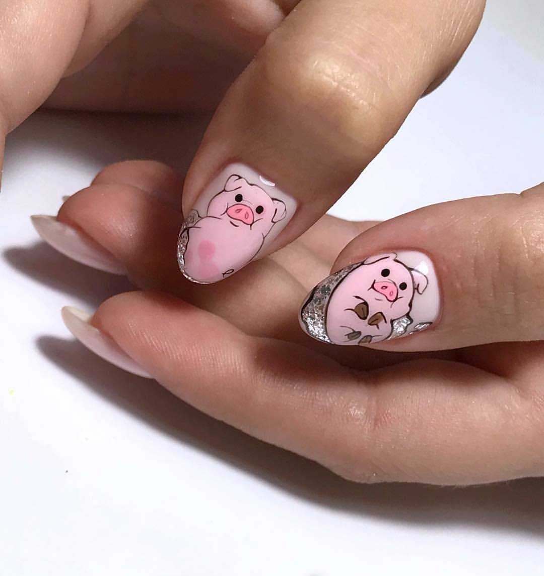 Дизайн ногтей мило. Ногти со свинкой. Забавный маникюр. Маникюр с животными. Милый маникюр.