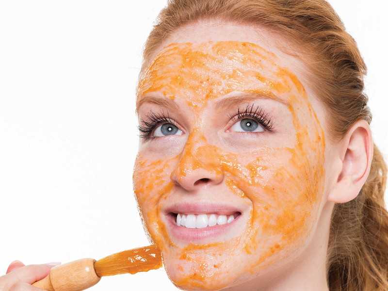 Чем полезна морковная маска для лица Рецепты масок из моркови для сухой, жирной и комбинированной кожи Средства с морковью для загара