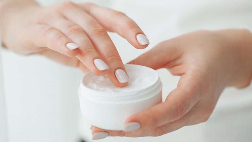 Влияние антисептиков на кожу рук: симптомы, альтернативы, лечение
