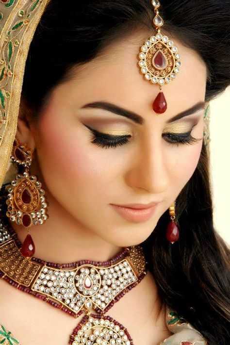 Индийский макияж, правила нанесения make- up в индийском стиле